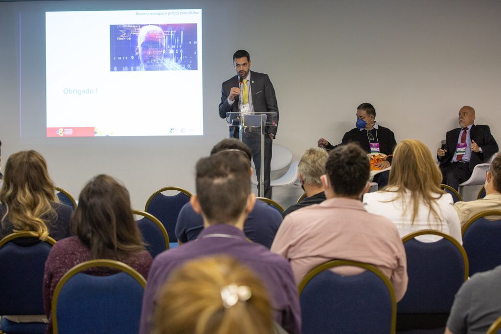 Diretor Do Simers Coordena Mesa Redonda No Congresso Brasileiro De