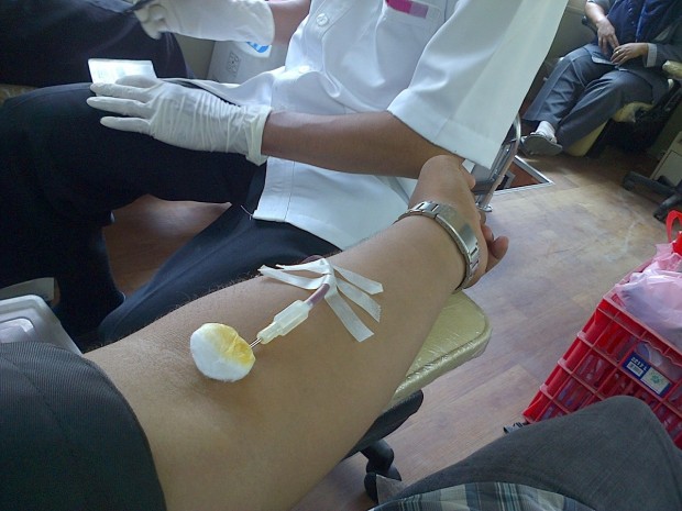 blood-donation-376952_1280